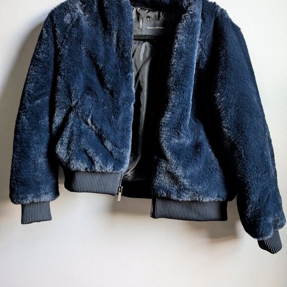 Faux Fur Banana Republic Jacket - Picture 4 of 6